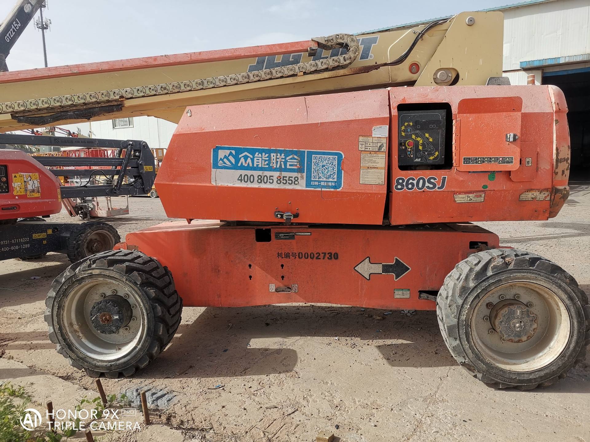 JLG used Engine driven boom lifts 860SJ