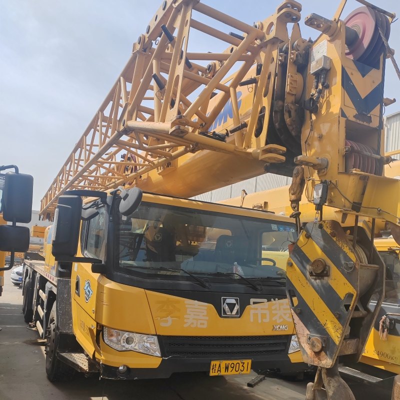 XCMG XCT35 Truck Crane