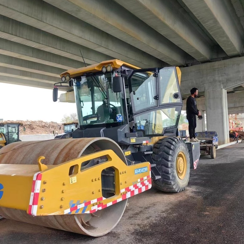 machines used for paving roads